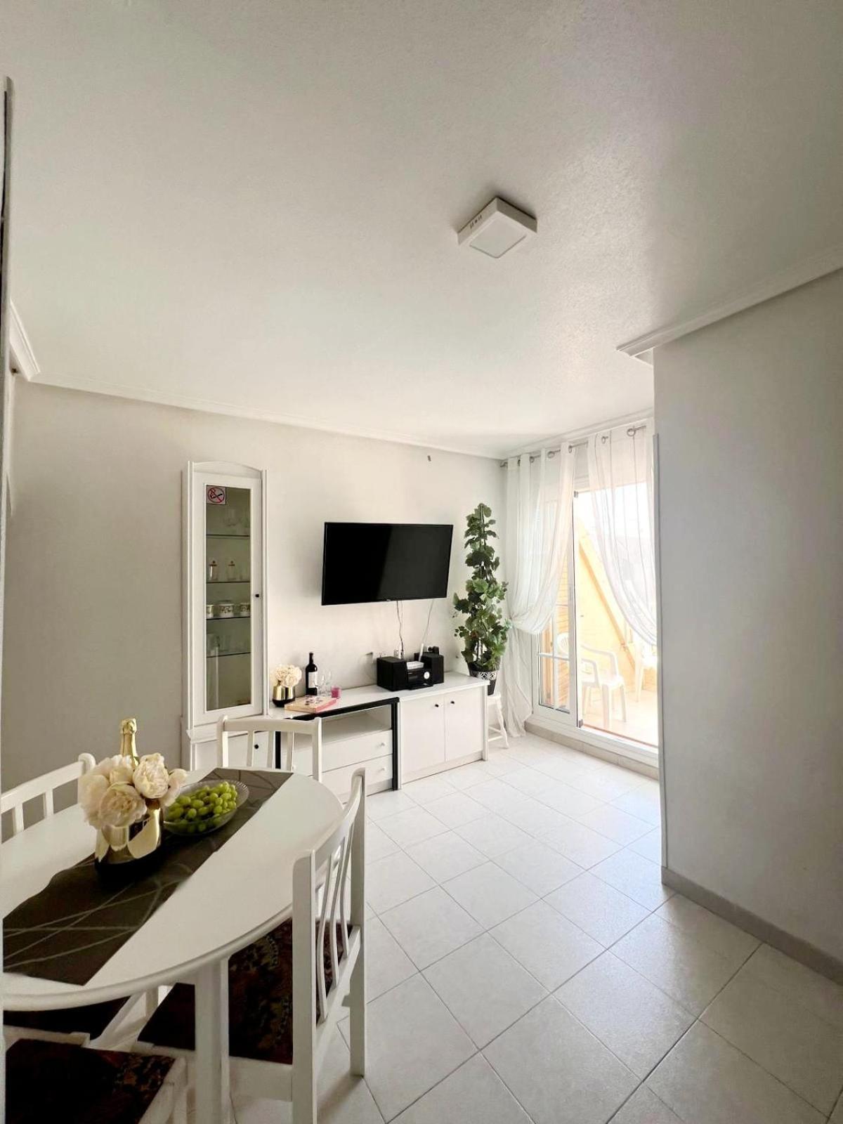 Holiday Apartment Torrevieja Zewnętrze zdjęcie