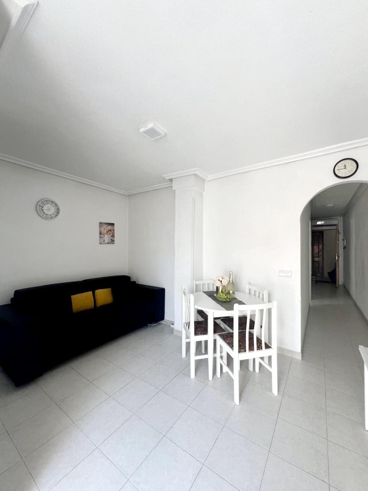 Holiday Apartment Torrevieja Zewnętrze zdjęcie